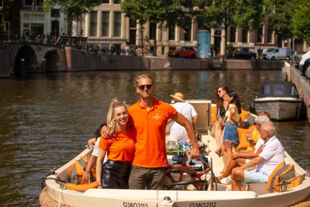 to do Amsterdam_activities_sights_canal cruise